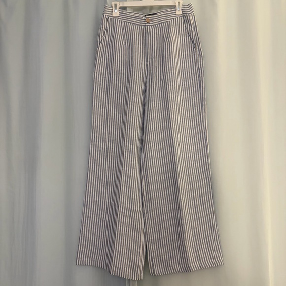 Tahari Pants - Tahari‎ Striped Blue and White Women’s Wide Leg Linen Pants, size 10